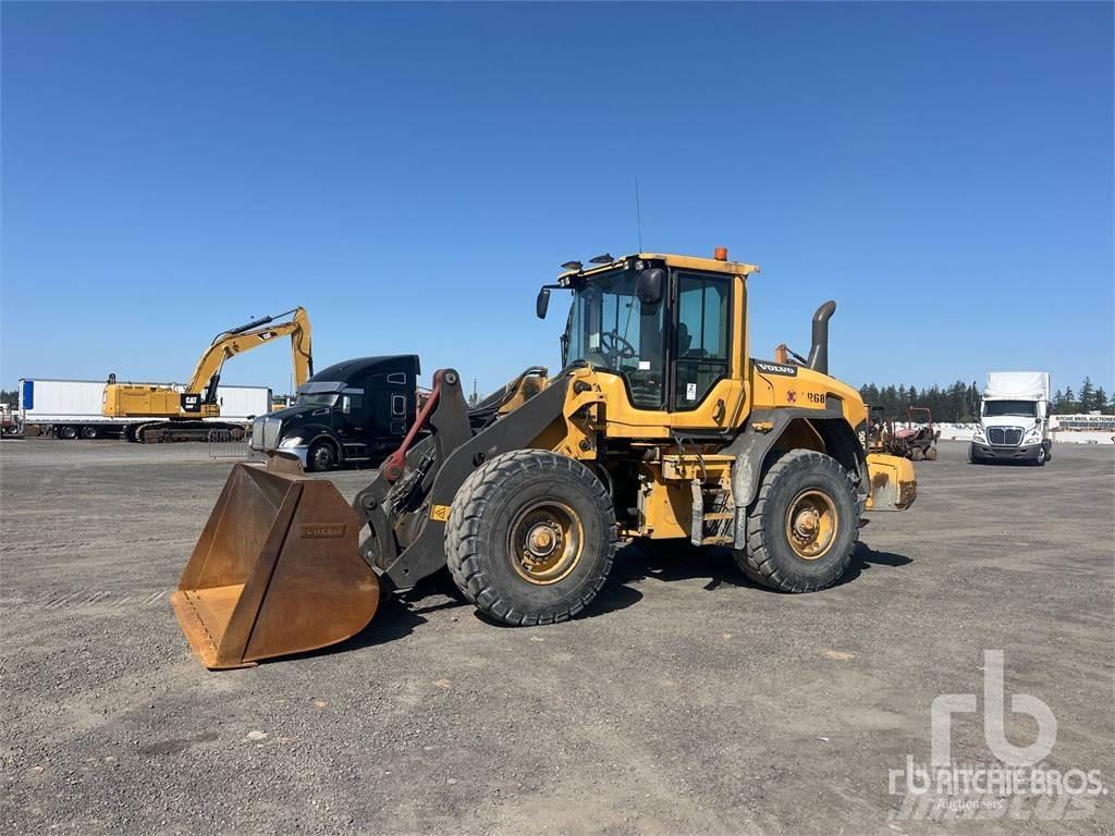 Volvo L70G Naudoti ratiniai krautuvai