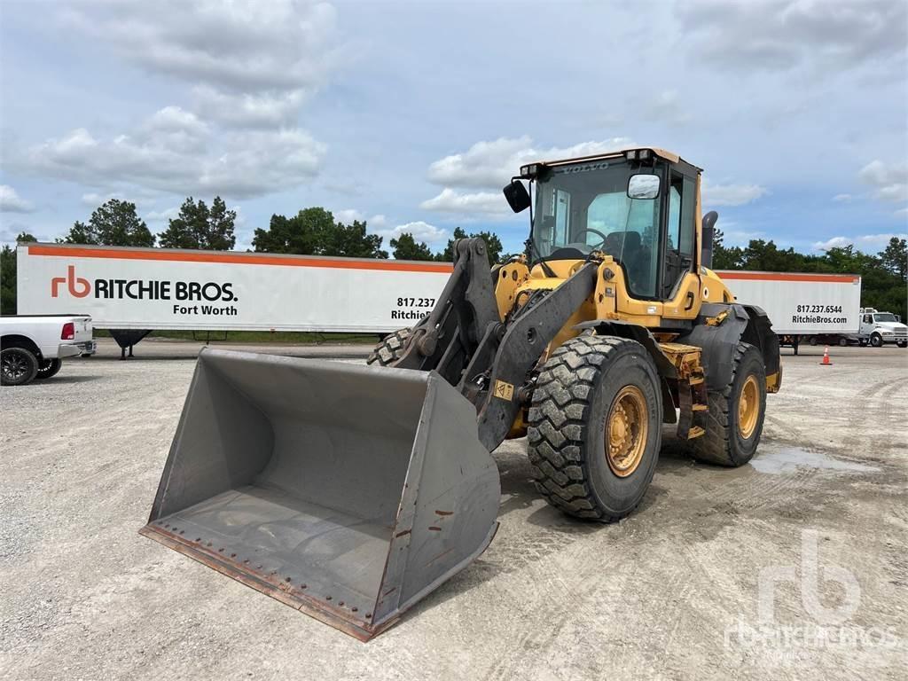 Volvo L70G Naudoti ratiniai krautuvai
