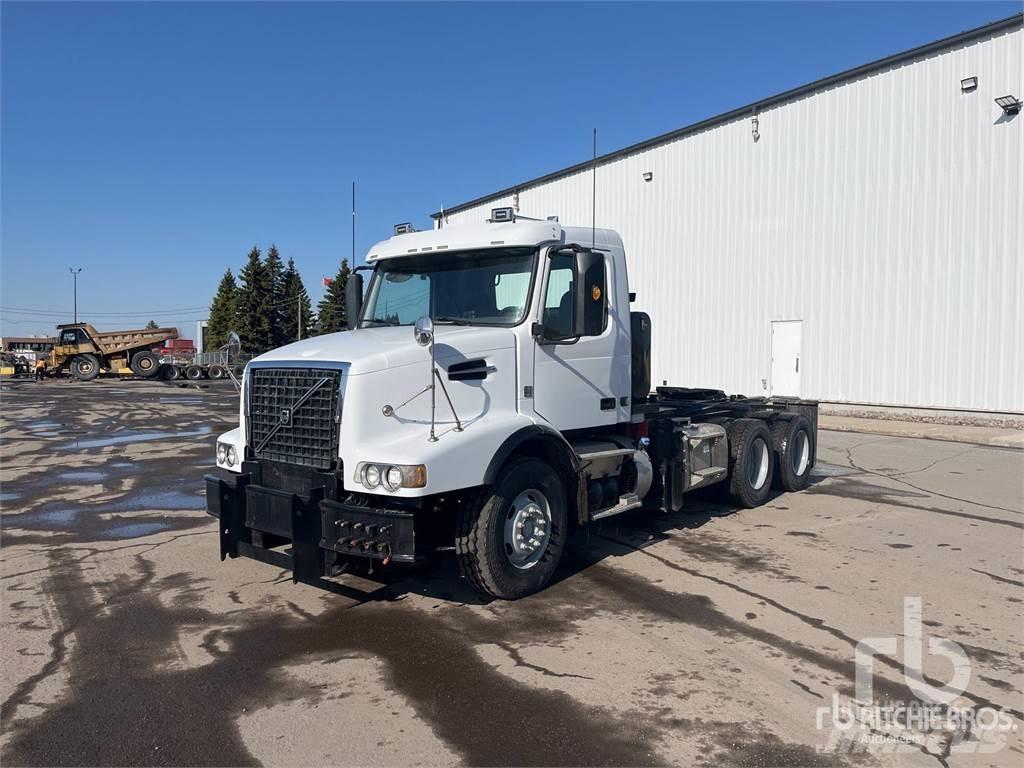 Volvo VHD Naudoti vilkikai