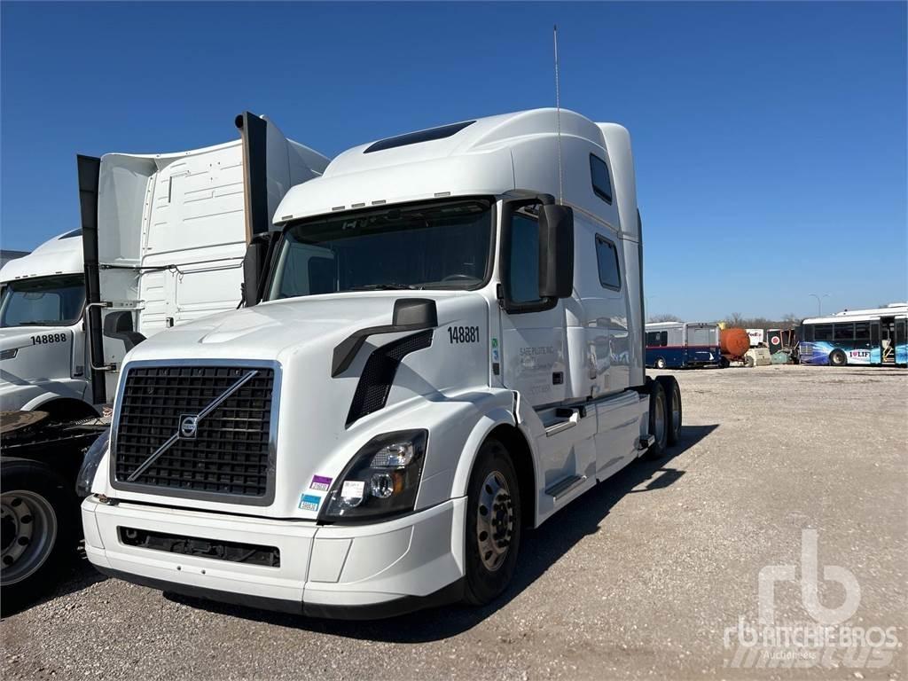 Volvo VNL Naudoti vilkikai
