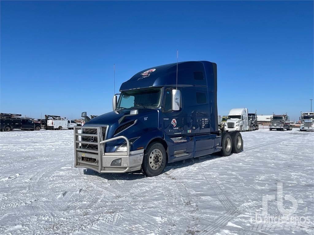 Volvo VNL Naudoti vilkikai