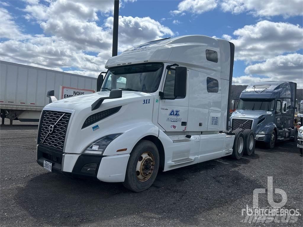 Volvo VNL Naudoti vilkikai