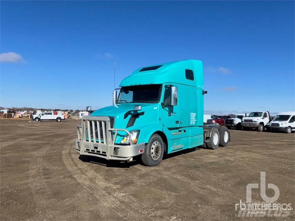 Volvo VNL Naudoti vilkikai