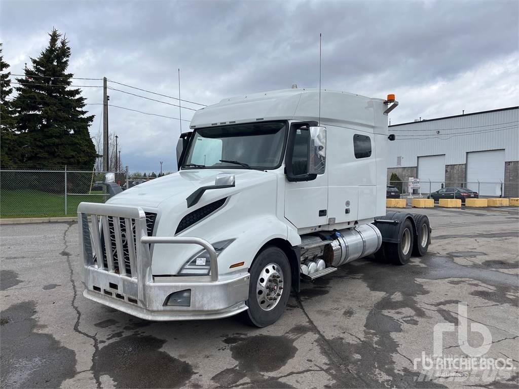 Volvo VNL Naudoti vilkikai