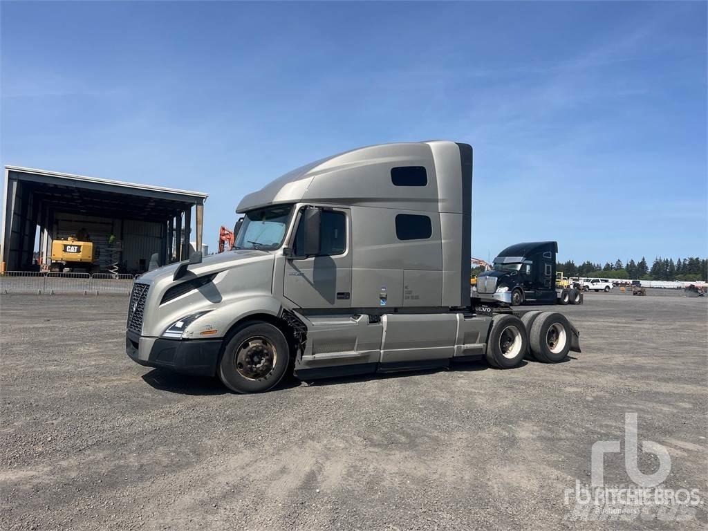 Volvo VNL Naudoti vilkikai