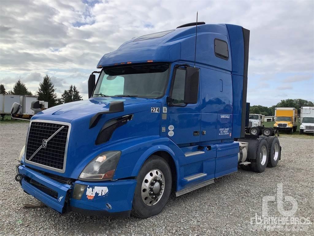 Volvo VNL670 Naudoti vilkikai