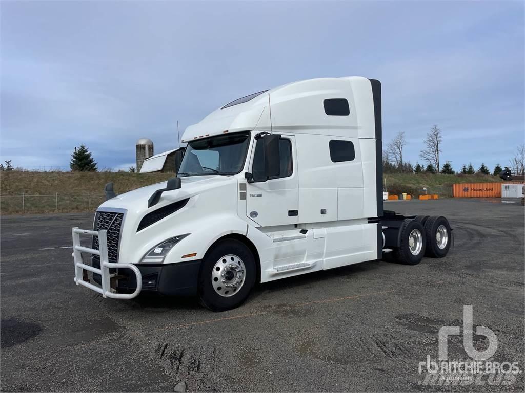 Volvo VNL760 Naudoti vilkikai