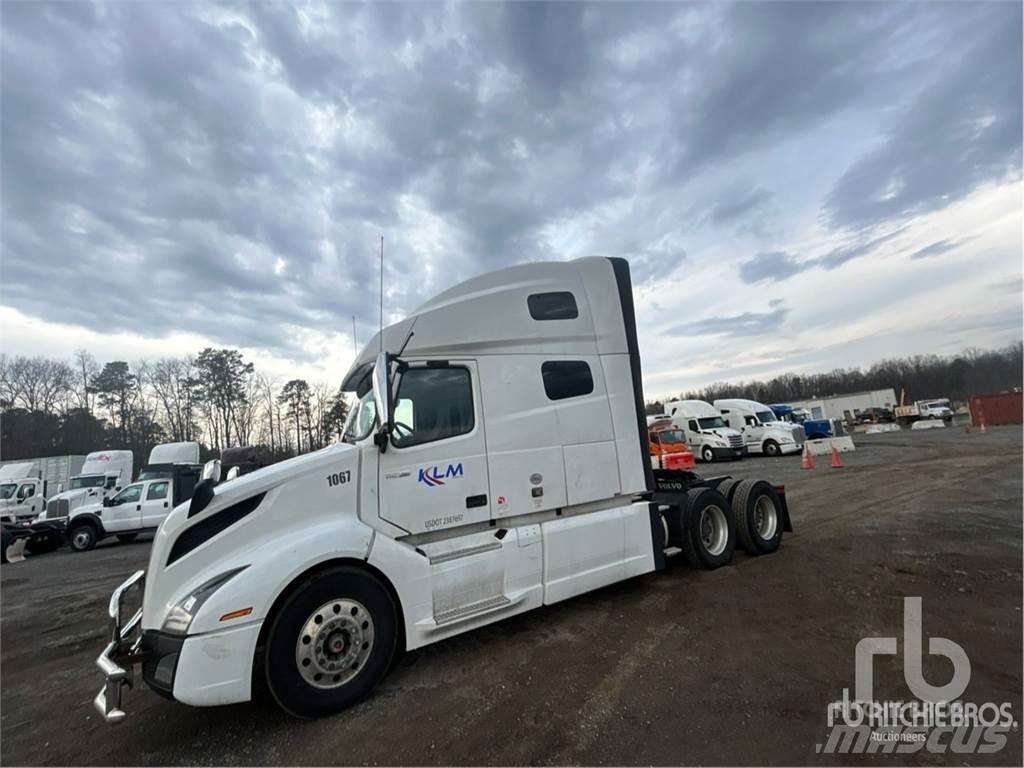 Volvo VNL760 Naudoti vilkikai