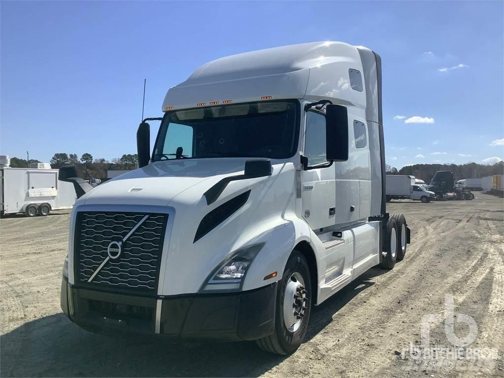 Volvo VNL760 Naudoti vilkikai