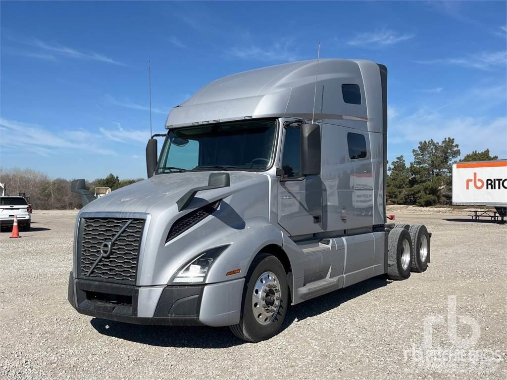 Volvo VNL760 Naudoti vilkikai