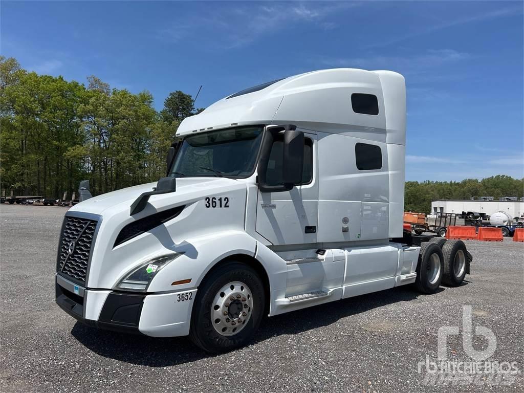 Volvo VNL760 Naudoti vilkikai
