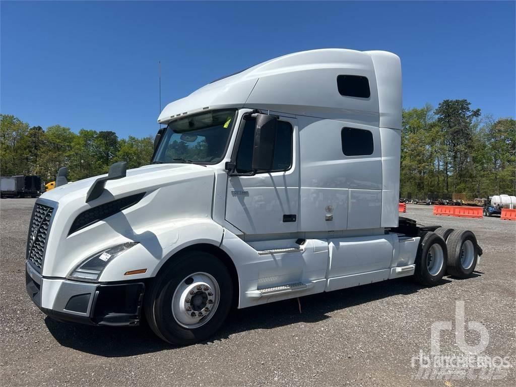 Volvo VNL760 Naudoti vilkikai