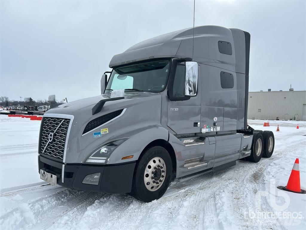 Volvo VNL760 Naudoti vilkikai