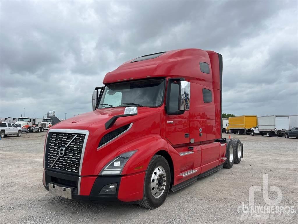Volvo VNL760 Naudoti vilkikai