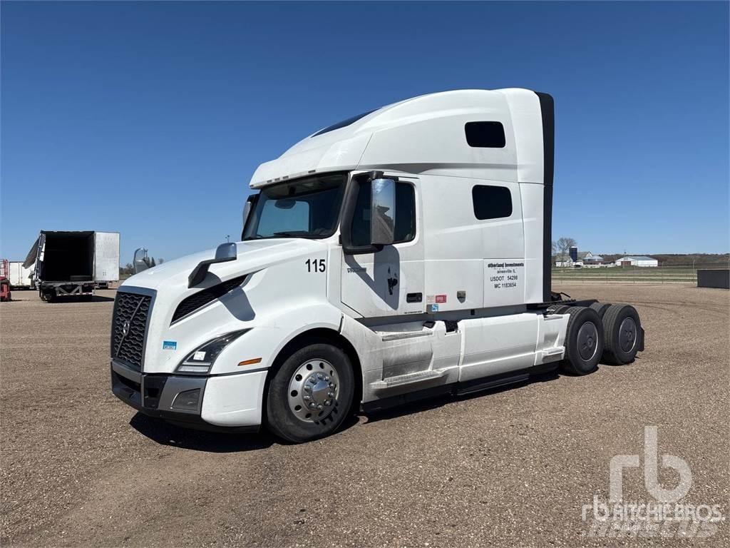 Volvo VNL760 Naudoti vilkikai
