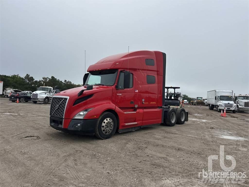 Volvo VNL760 Naudoti vilkikai