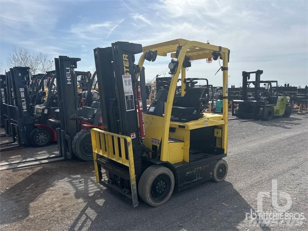 Yale E50XN Dyzeliniai krautuvai