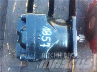 Fuchs 03443953D 7D27LG Varikliai