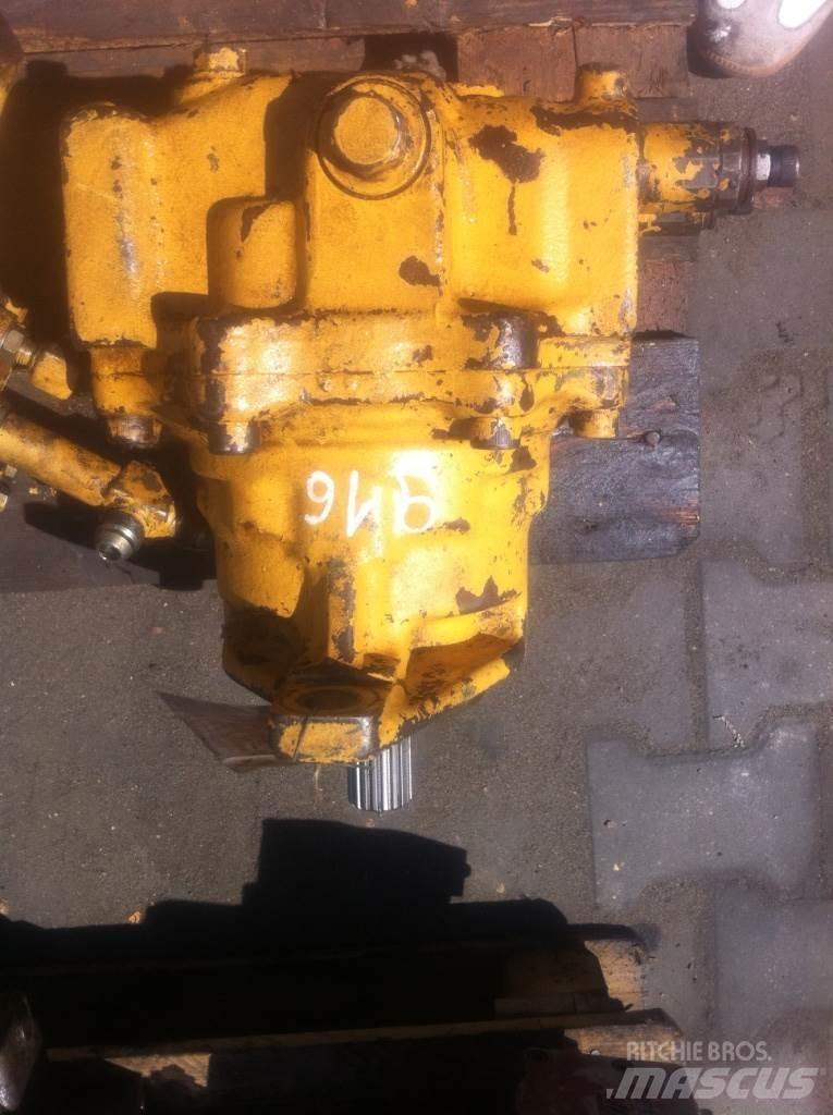 Komatsu E2153569 Varikliai