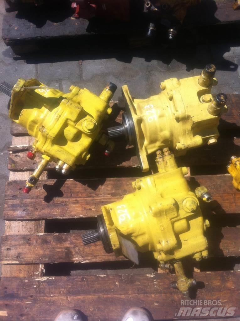 Komatsu E2156297 Varikliai