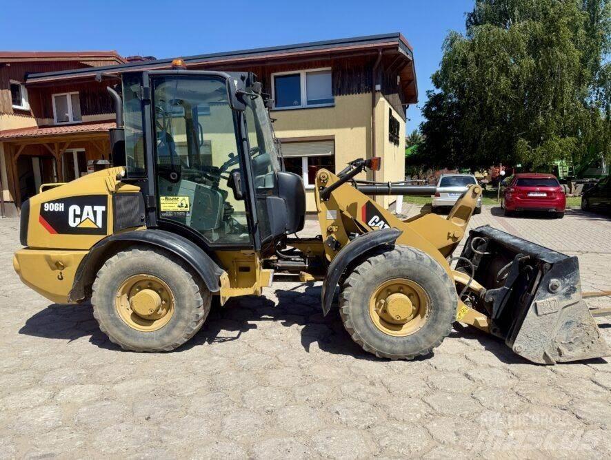 CAT 906H Naudoti ratiniai krautuvai
