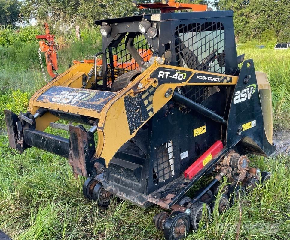 ASV RT-40 Vikšriniai krautuvai