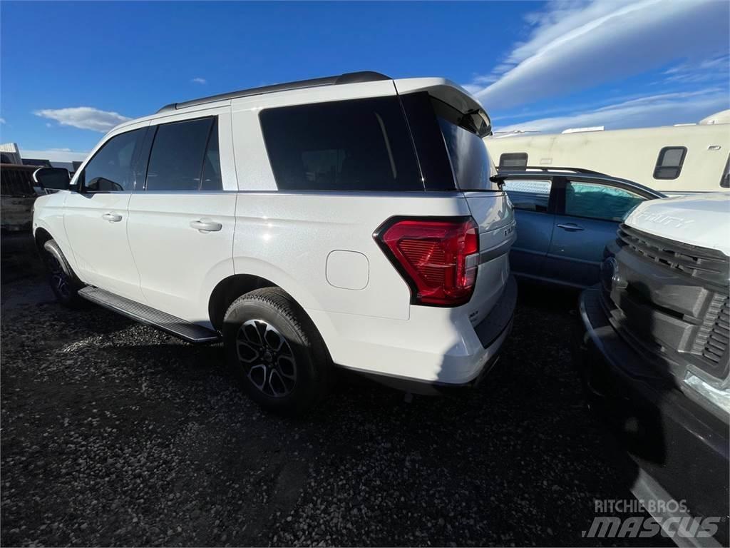 Ford Expedition Kita