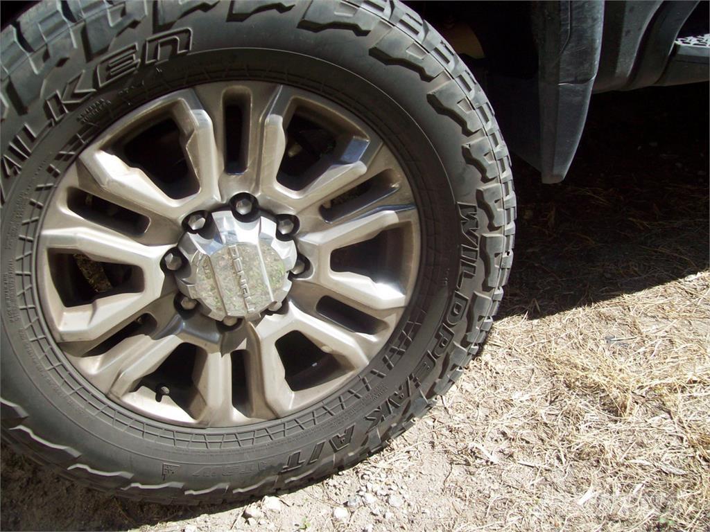 GMC Sierra 2500 Kita