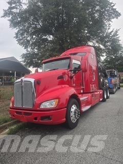 Kenworth T660 Naudoti vilkikai