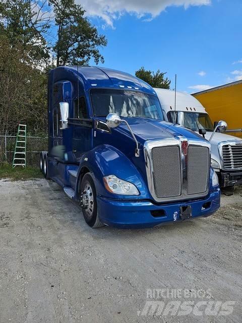 Kenworth T680 Naudoti vilkikai
