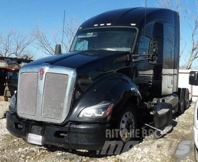 Kenworth T680 Naudoti vilkikai