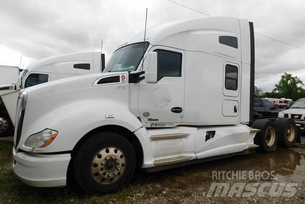 Kenworth T680 Naudoti vilkikai