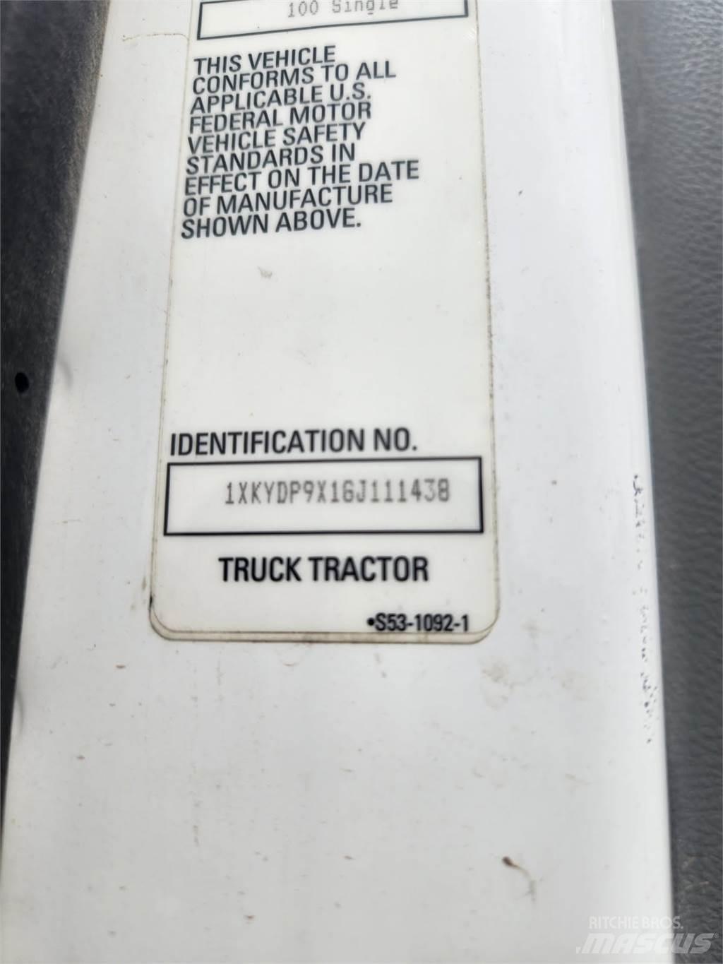 Kenworth T680 Naudoti vilkikai