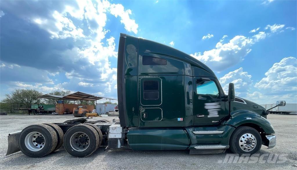 Kenworth T680 Naudoti vilkikai