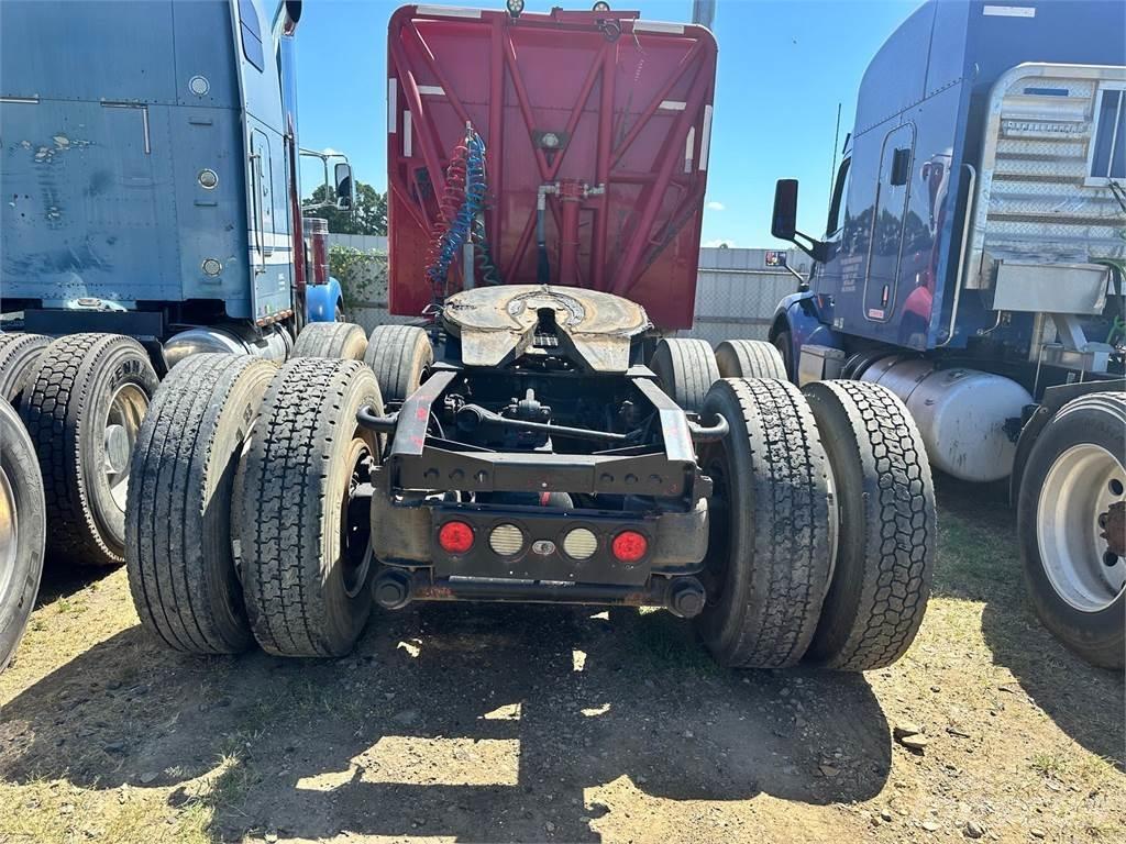 Kenworth T800 Naudoti vilkikai