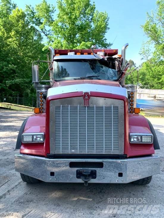 Kenworth T800 Savivarčių priekabų vilkikai