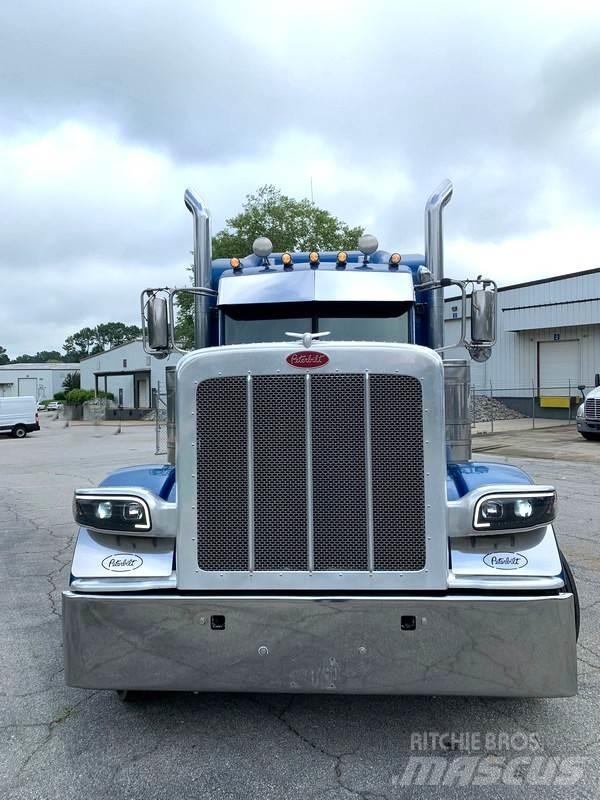 Peterbilt 389 Naudoti vilkikai