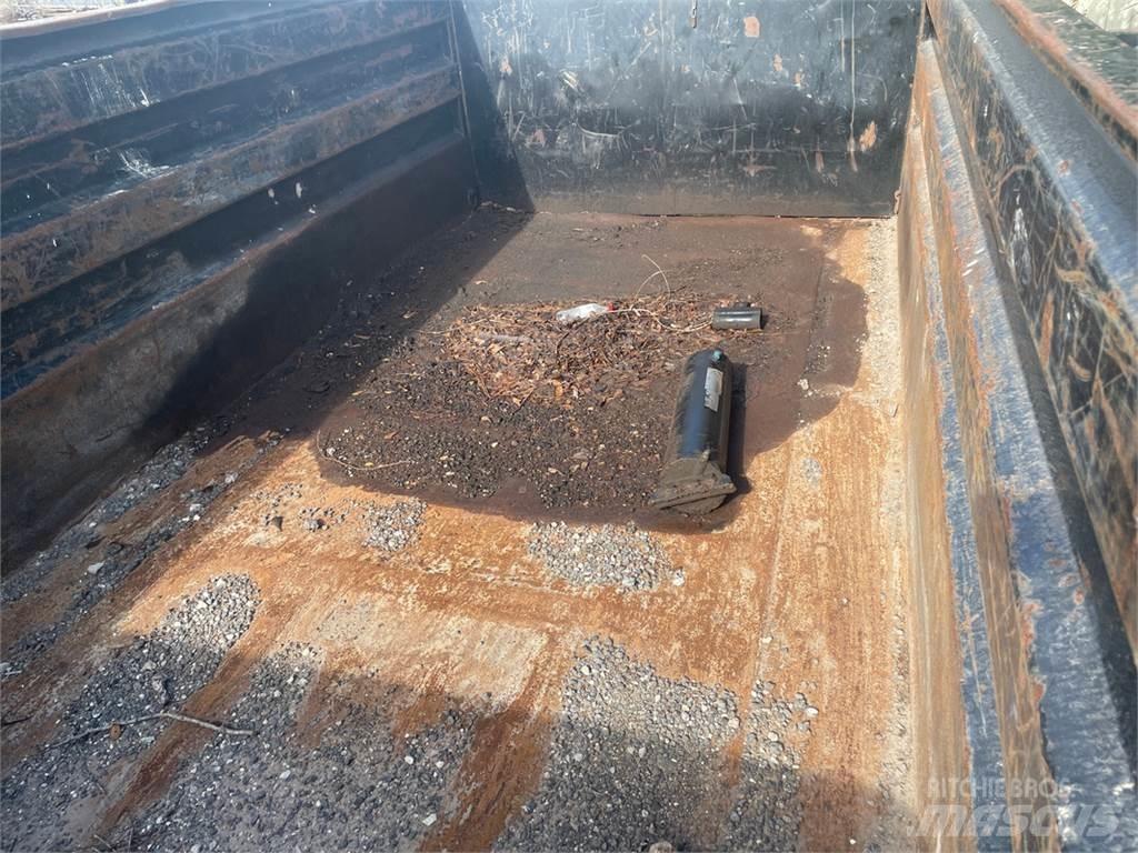 PJ Dump Trailer Savivartės priekabos