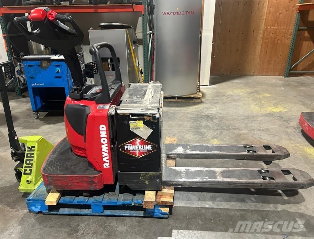 Raymond 8410 Rankiniai hidrauliniai vėžimėliai