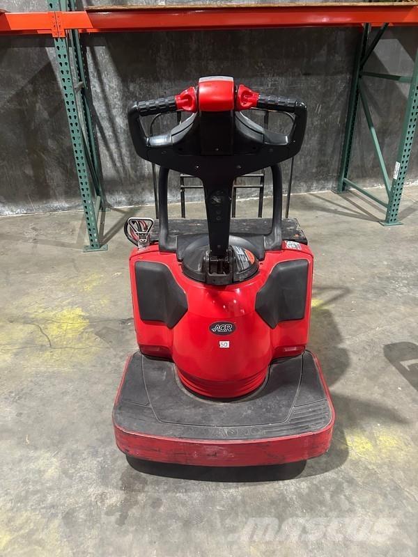 Raymond 8410 Rankiniai hidrauliniai vėžimėliai