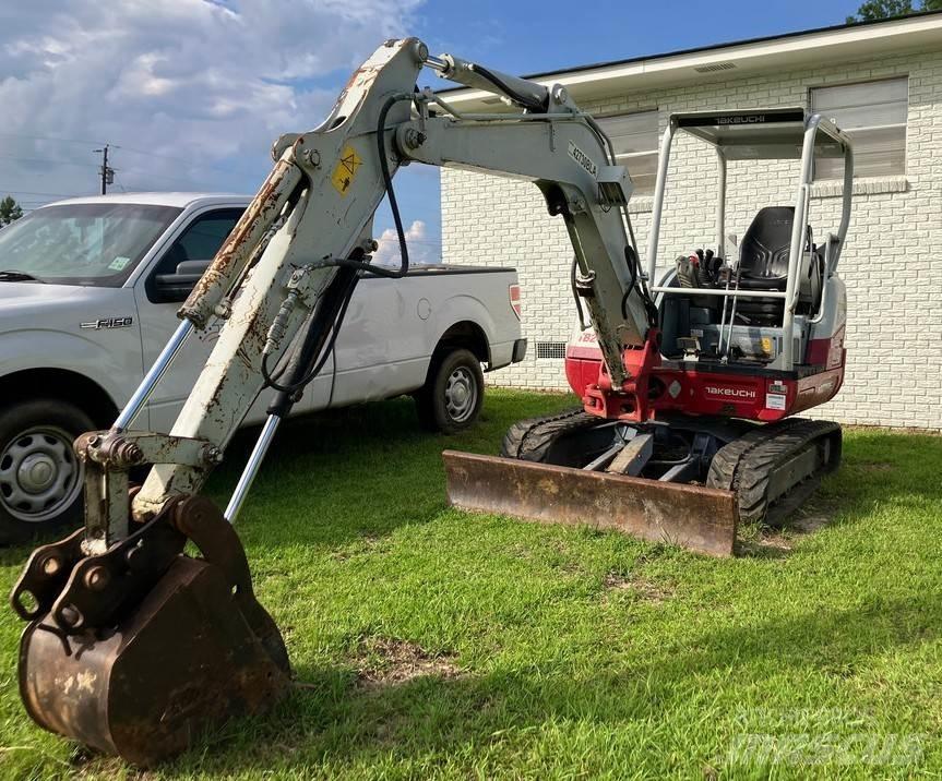 Takeuchi TB240 Vidutinės galios ekskavatoriai 7-12 t