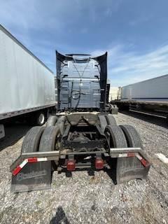 Volvo T760 Naudoti vilkikai