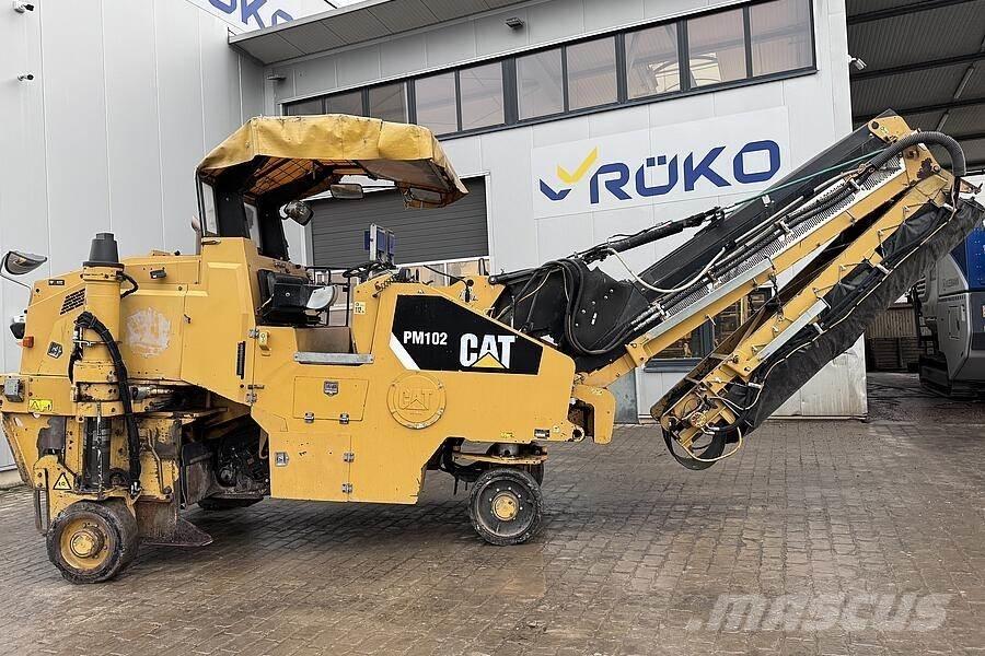 CAT PM 102 Asfalto šalto frezavimo technika