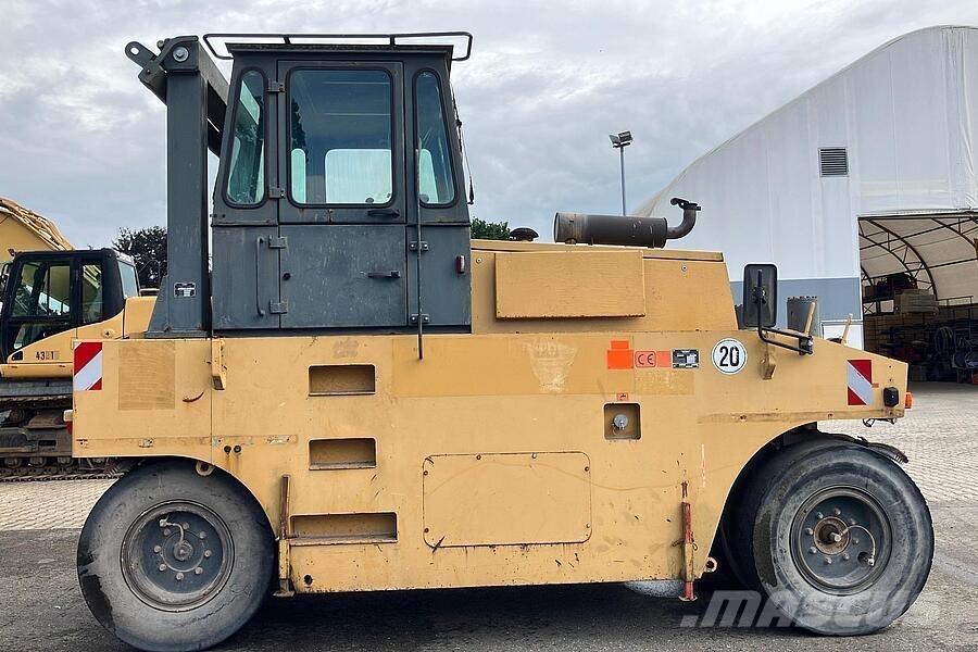Hamm GRW 15 Pneumo volai