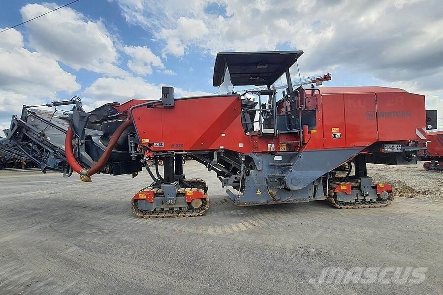 Wirtgen W 220 Asfalto šalto frezavimo technika