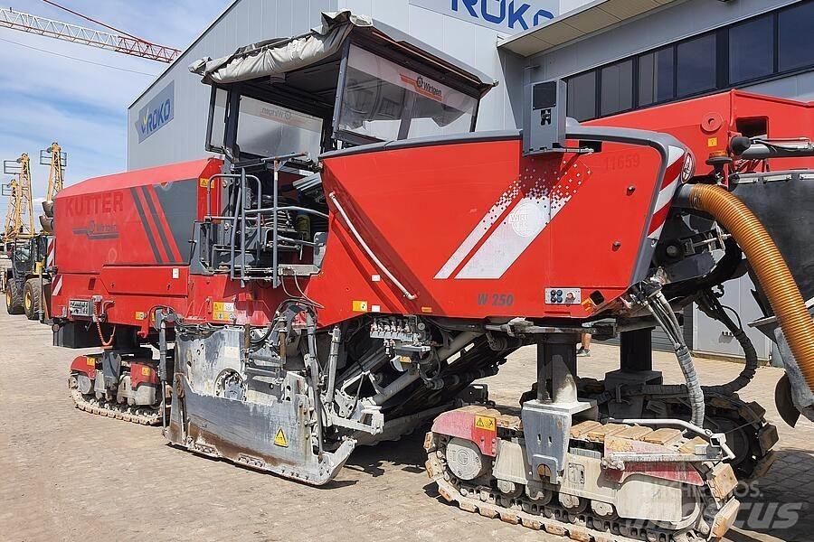 Wirtgen W 250 Asfalto šalto frezavimo technika