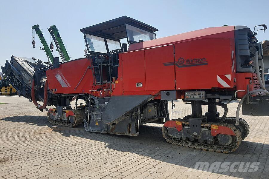Wirtgen W 250 Asfalto šalto frezavimo technika