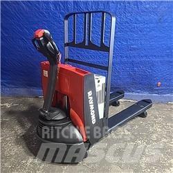 Raymond 102T-F45L Rankiniai hidrauliniai vėžimėliai