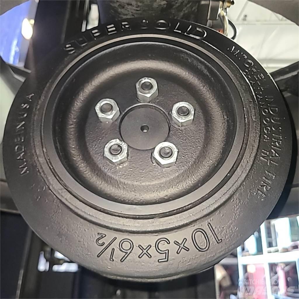 Raymond 8210 Rankiniai hidrauliniai vėžimėliai