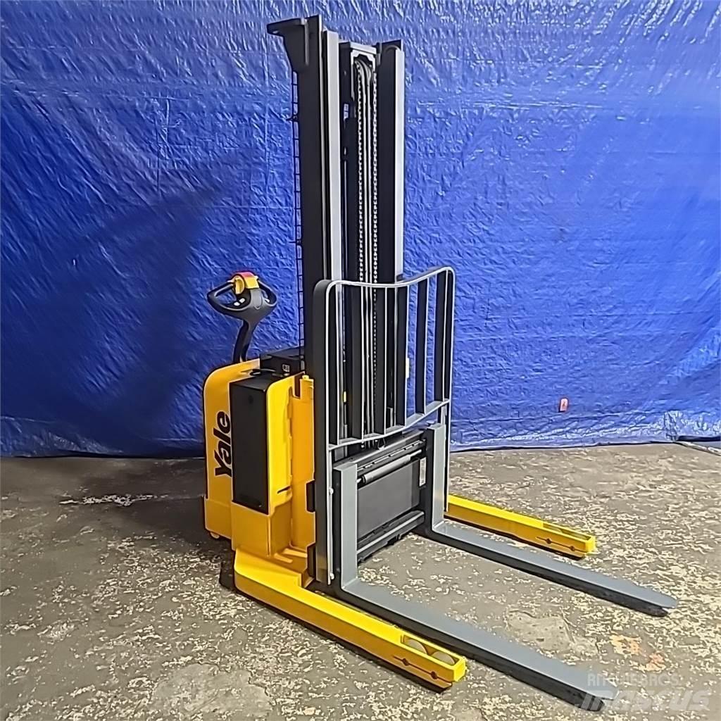 Yale MSW040 Savaeigiai rietuvai